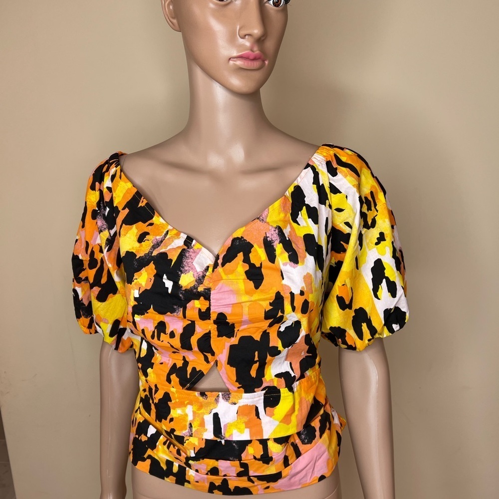 𝅺New York and company tie back top